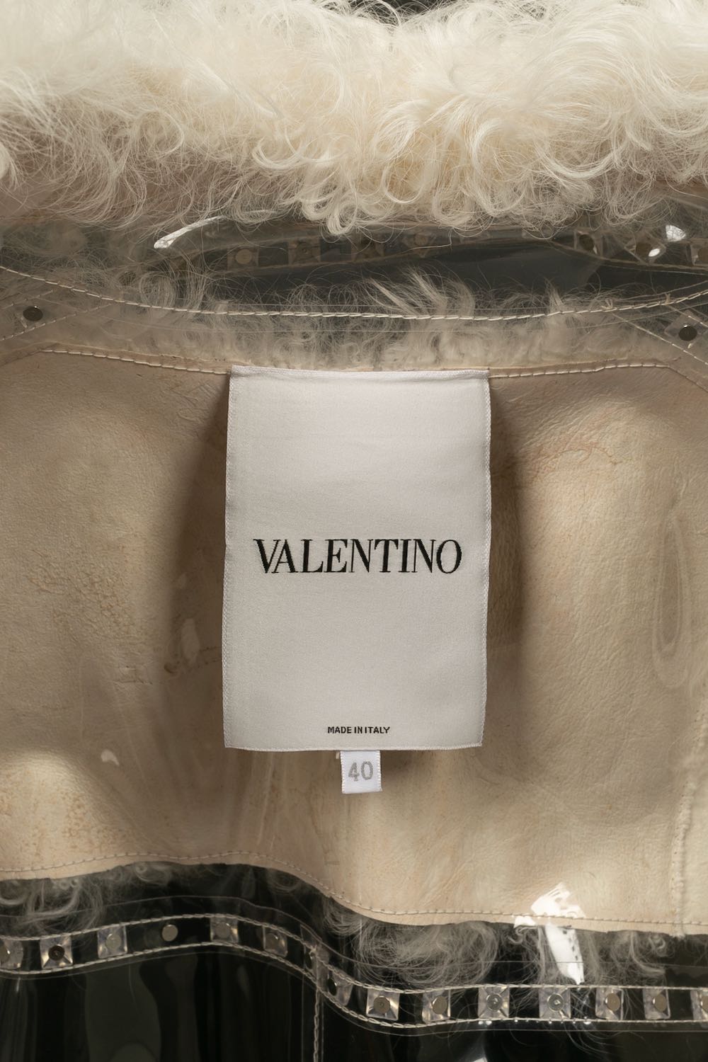 Manteau en vinyle Valentino Pre Fall 2016