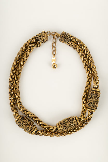 Collier Chanel