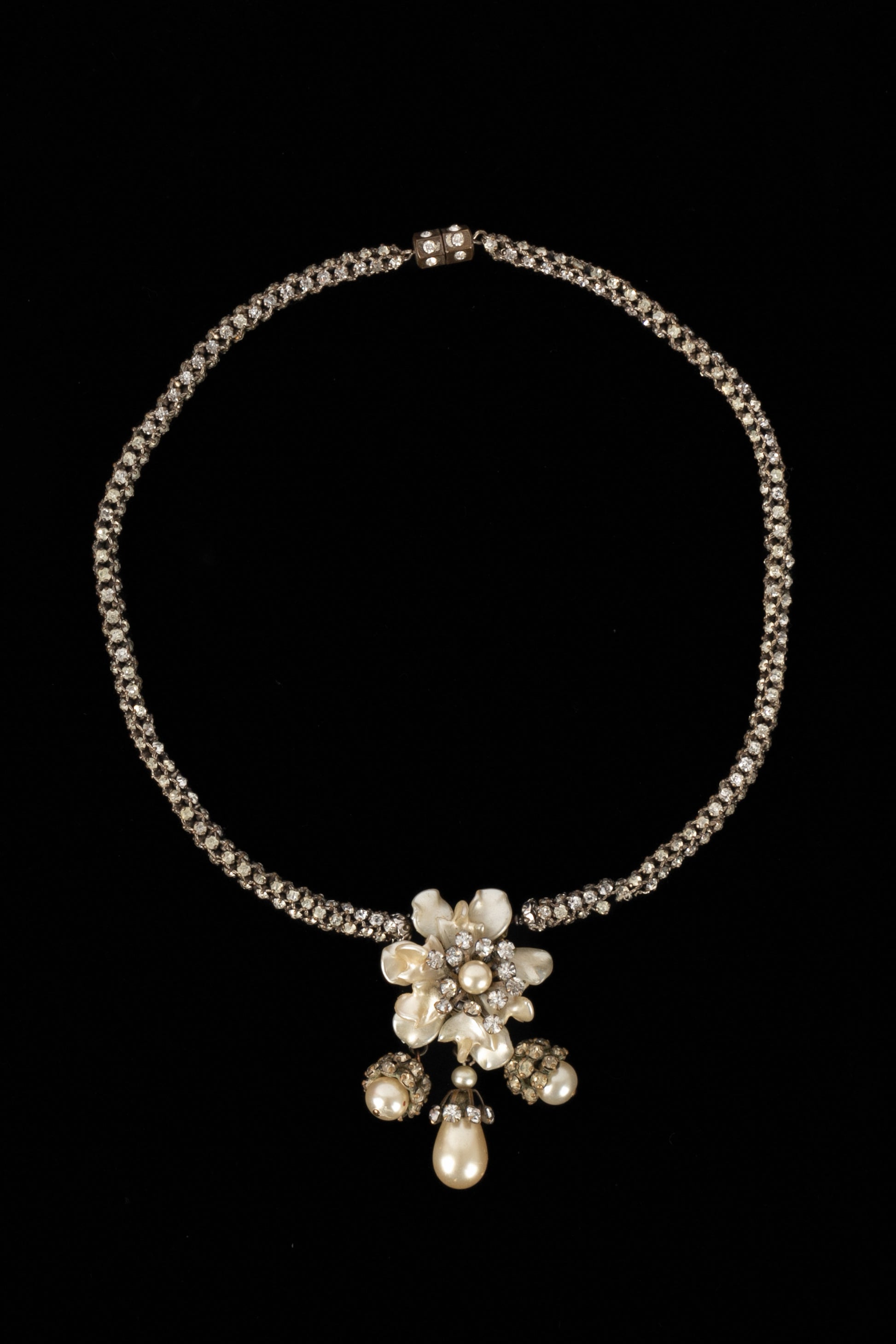 Collier fleur argenté