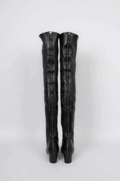 Bottes cuissardes en cuir Chanel