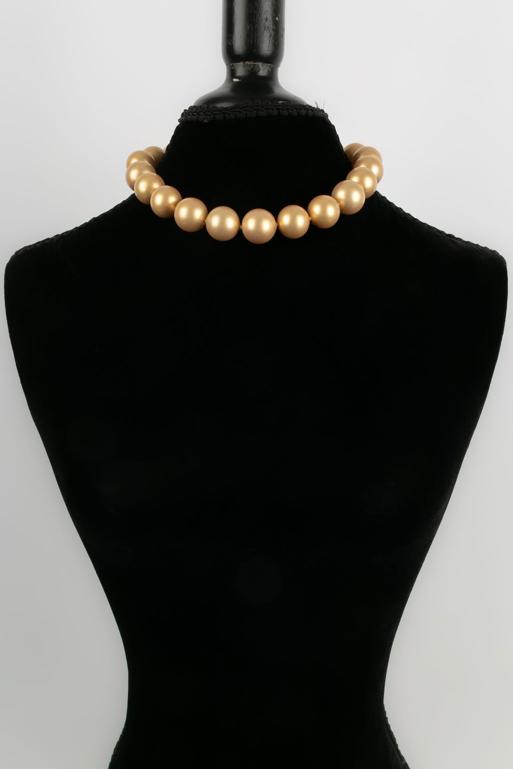 Collier de perles Chanel 