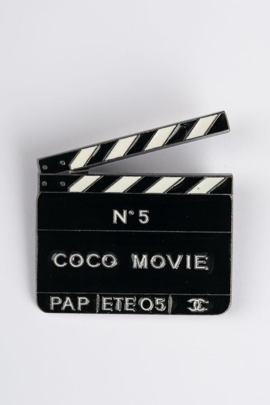 Broche clap de cinéma Chanel 2005