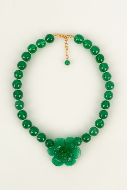 Collier camélia vert Augustine