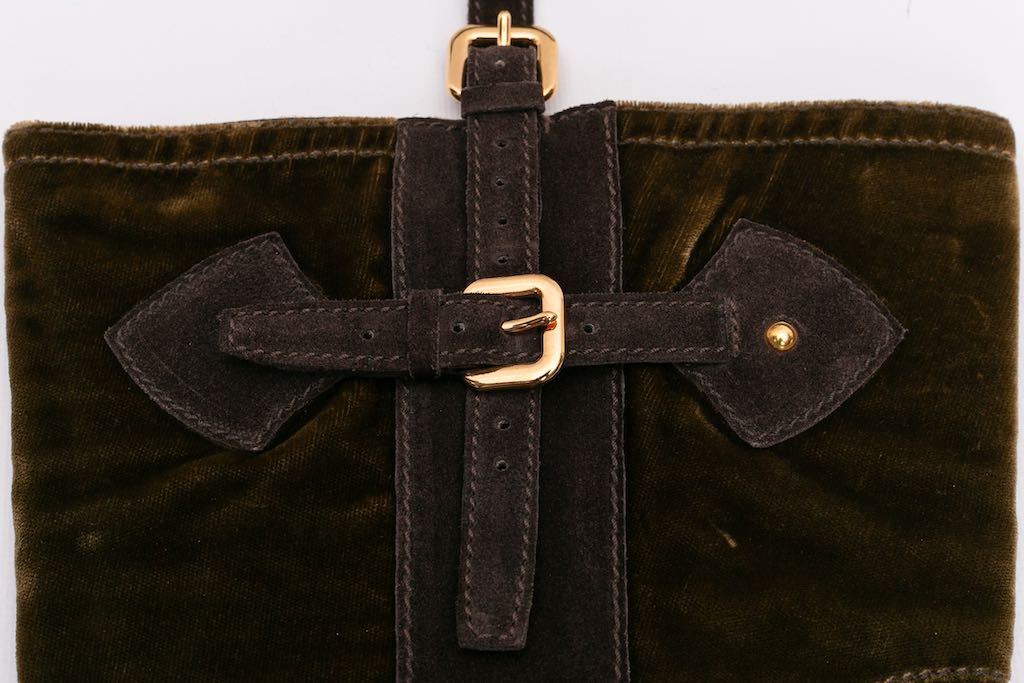 Gaiters in khaki velvet and leather