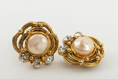 Boucles d'oreilles baroques Chanel