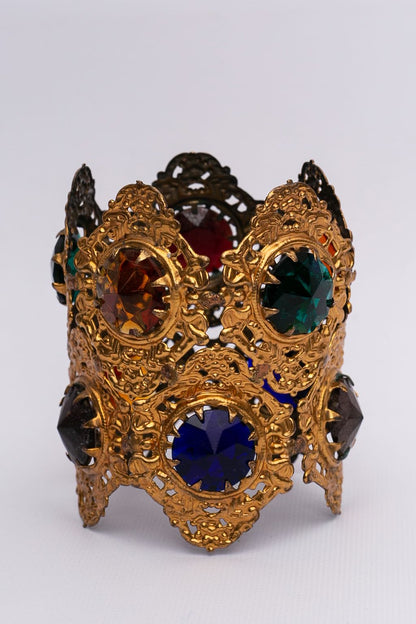 Theater golden cuff bracelet