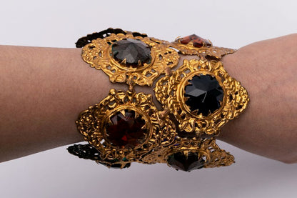 Theater golden cuff bracelet