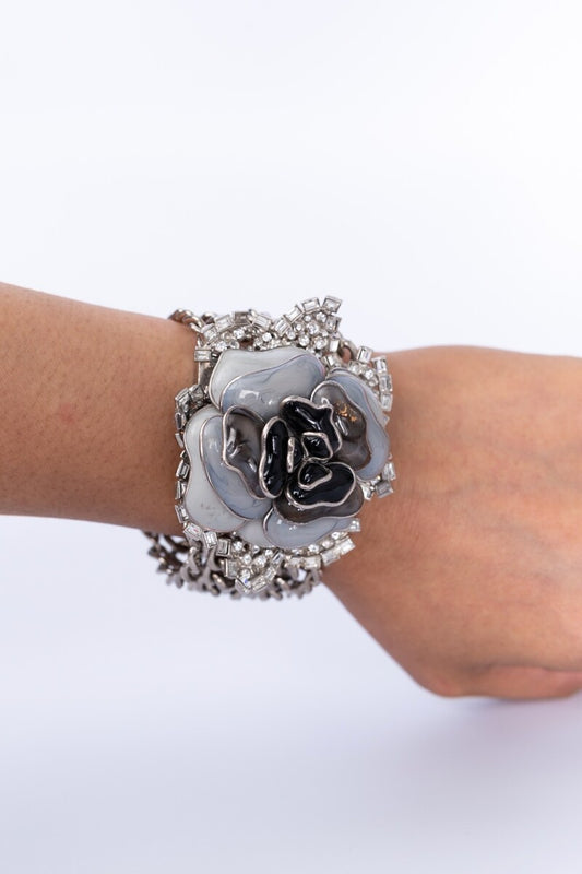 Serge-Eric Woloch grey rose bracelet