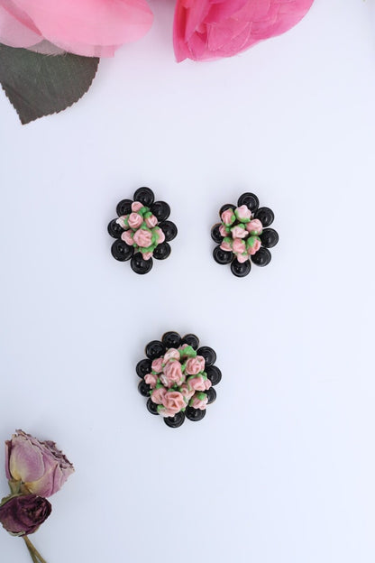 Earrings and brooch set in gilded metal and glass paste representing flowers