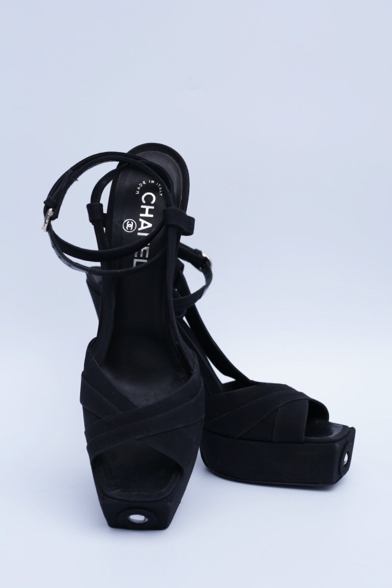 Chanel Black Suede Platform Sandals御願い致します