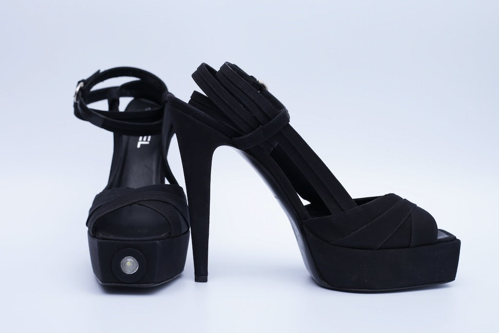 Chaussures noires Chanel
