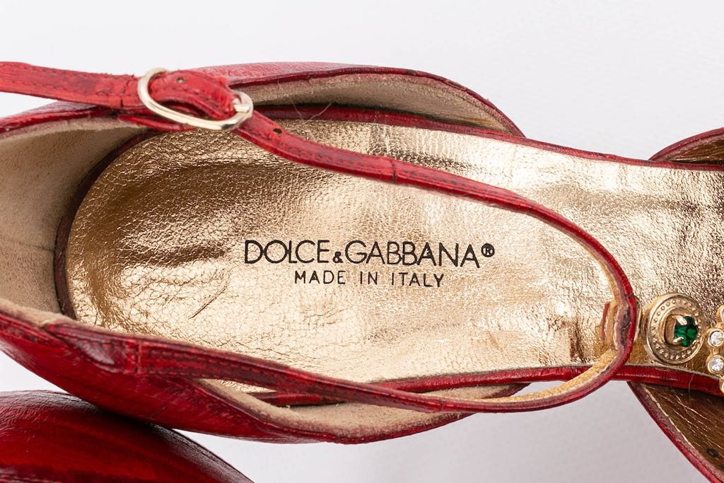 Dolce & Gabbana red leather pumps