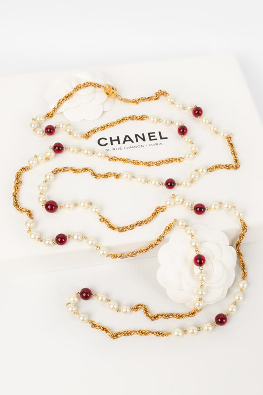 Collier / sautoir Chanel 1984