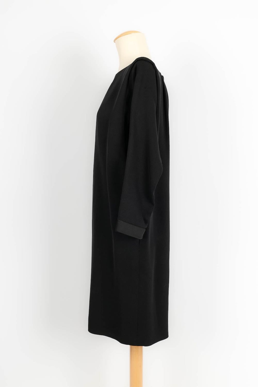 Yves Saint Laurent black dress – Les Merveilles De Babellou Yves Saint Laurent black dress – Les Merveilles De Babellou