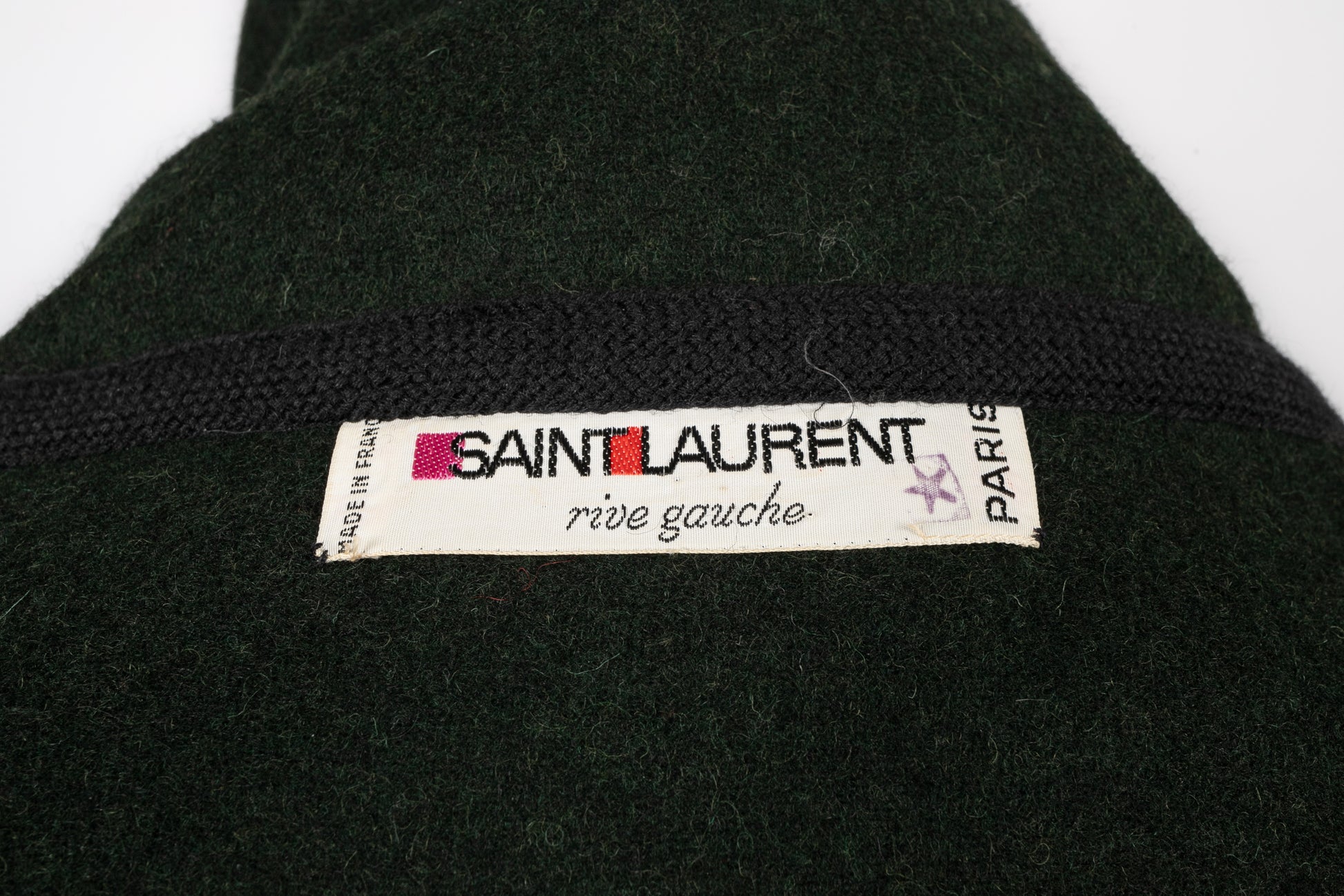 Cape en laine Yves Saint Laurent