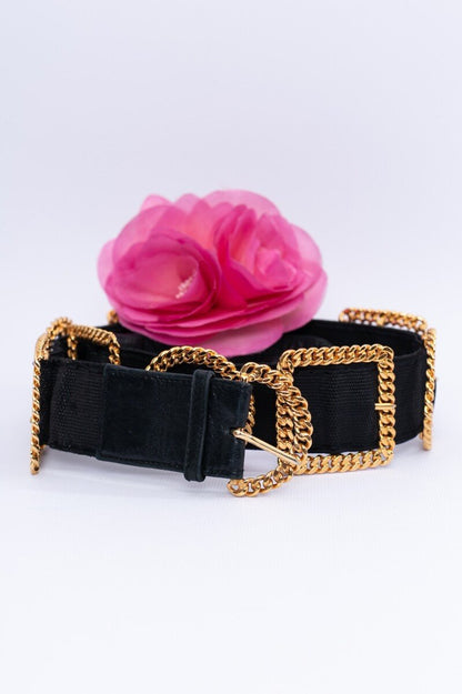 Ceinture noire et dorée Chanel