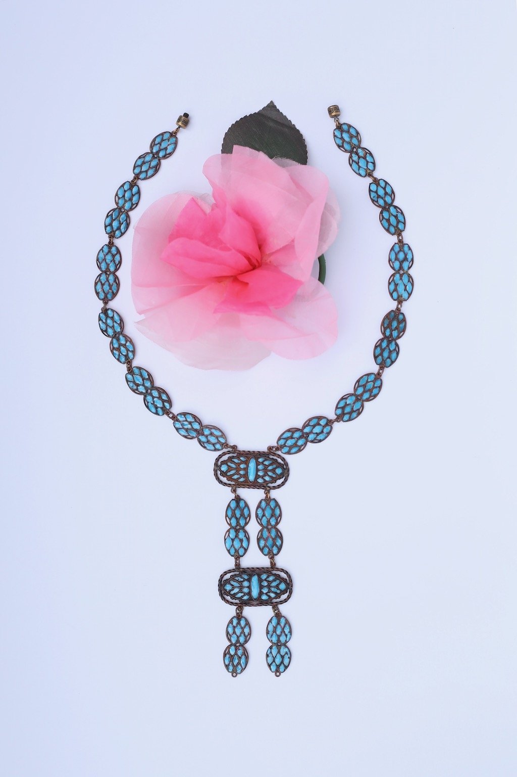 Collier en pâte de verre turquoise 1925s