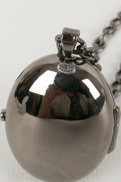 Collier pendentif Chanel