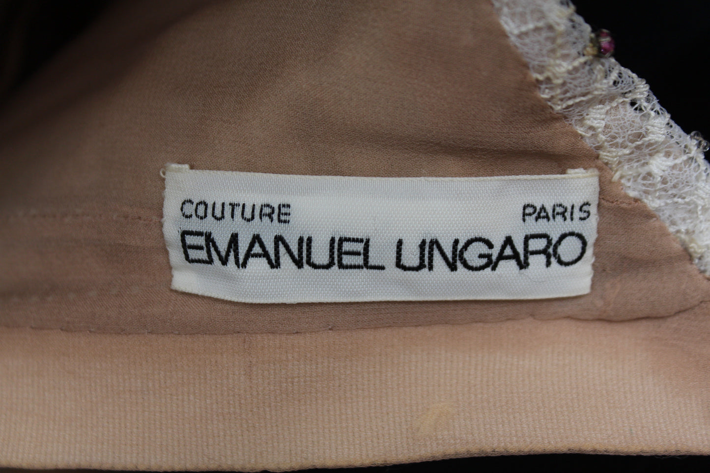 Robe brodée Ungaro Haute Couture