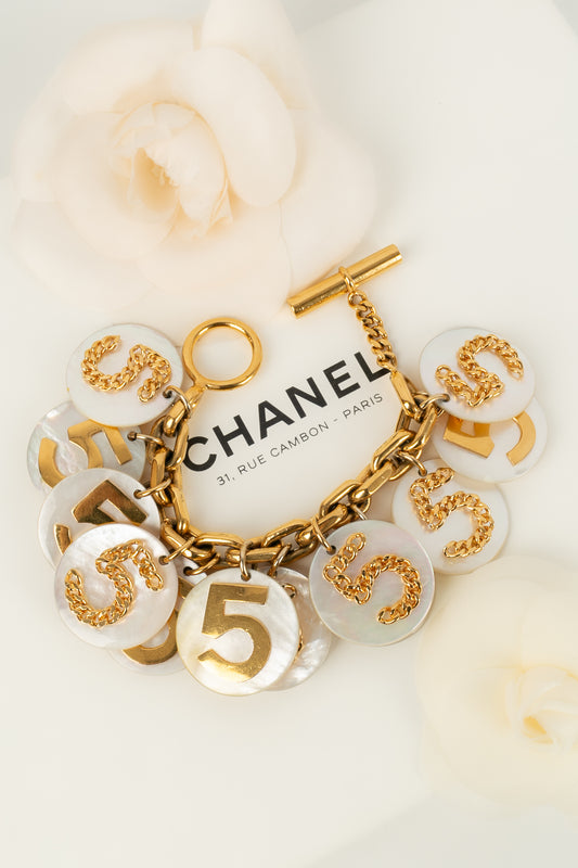 Bracelet charms Chanel