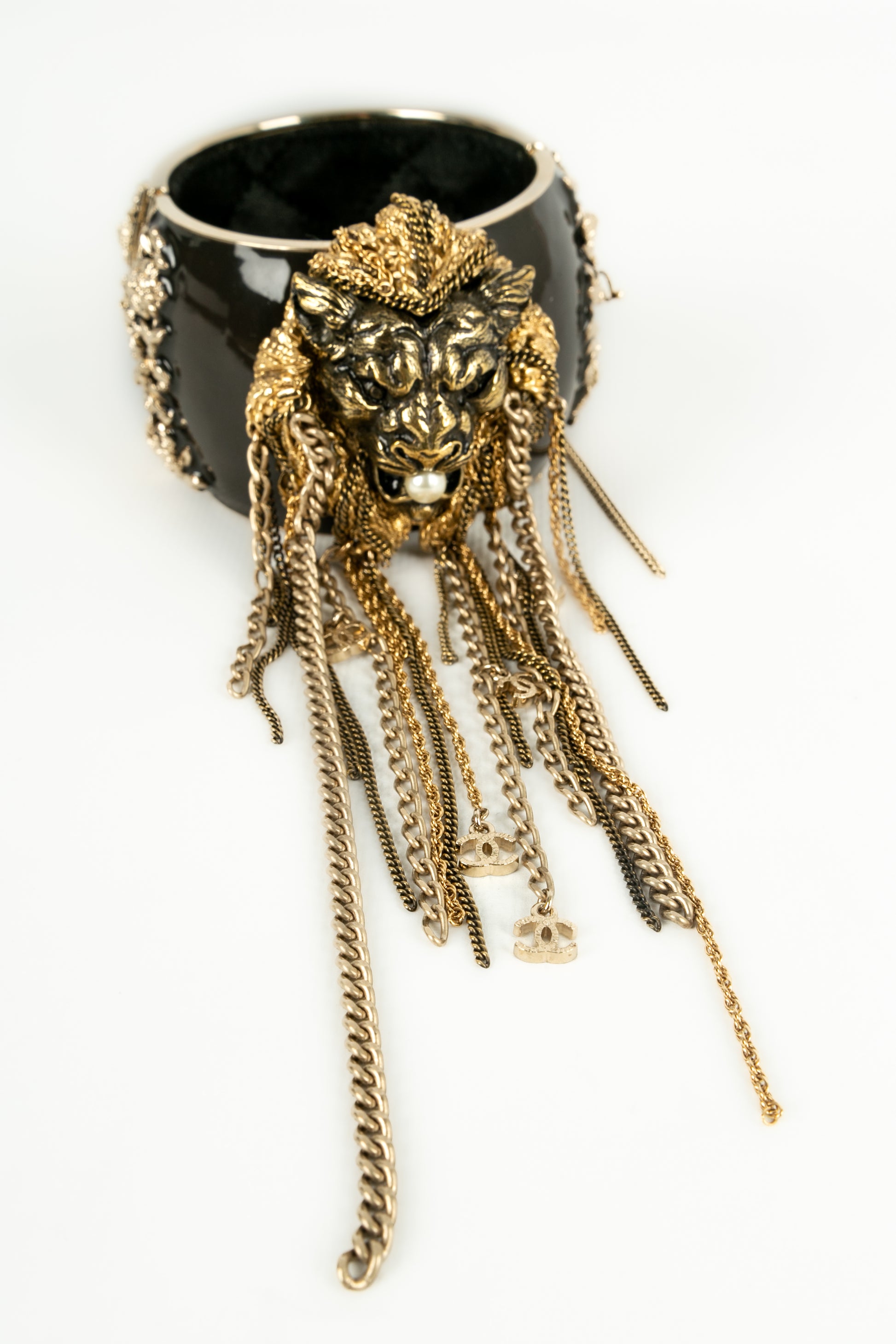 Bracelet "tête de lion" Chanel 2011