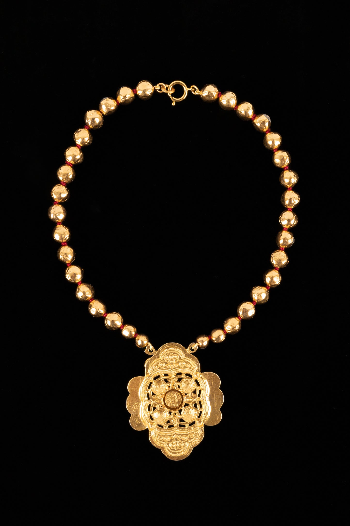 Collier byzantin Chanel