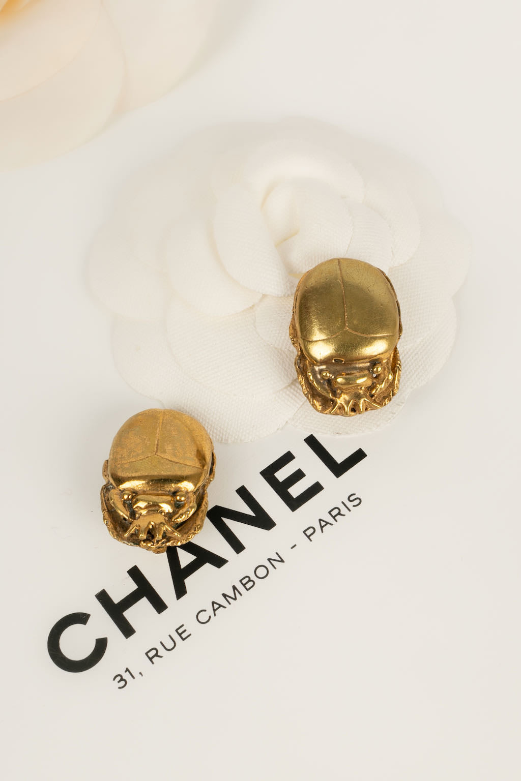 Boucles d'oreilles "Scarabée" Chanel