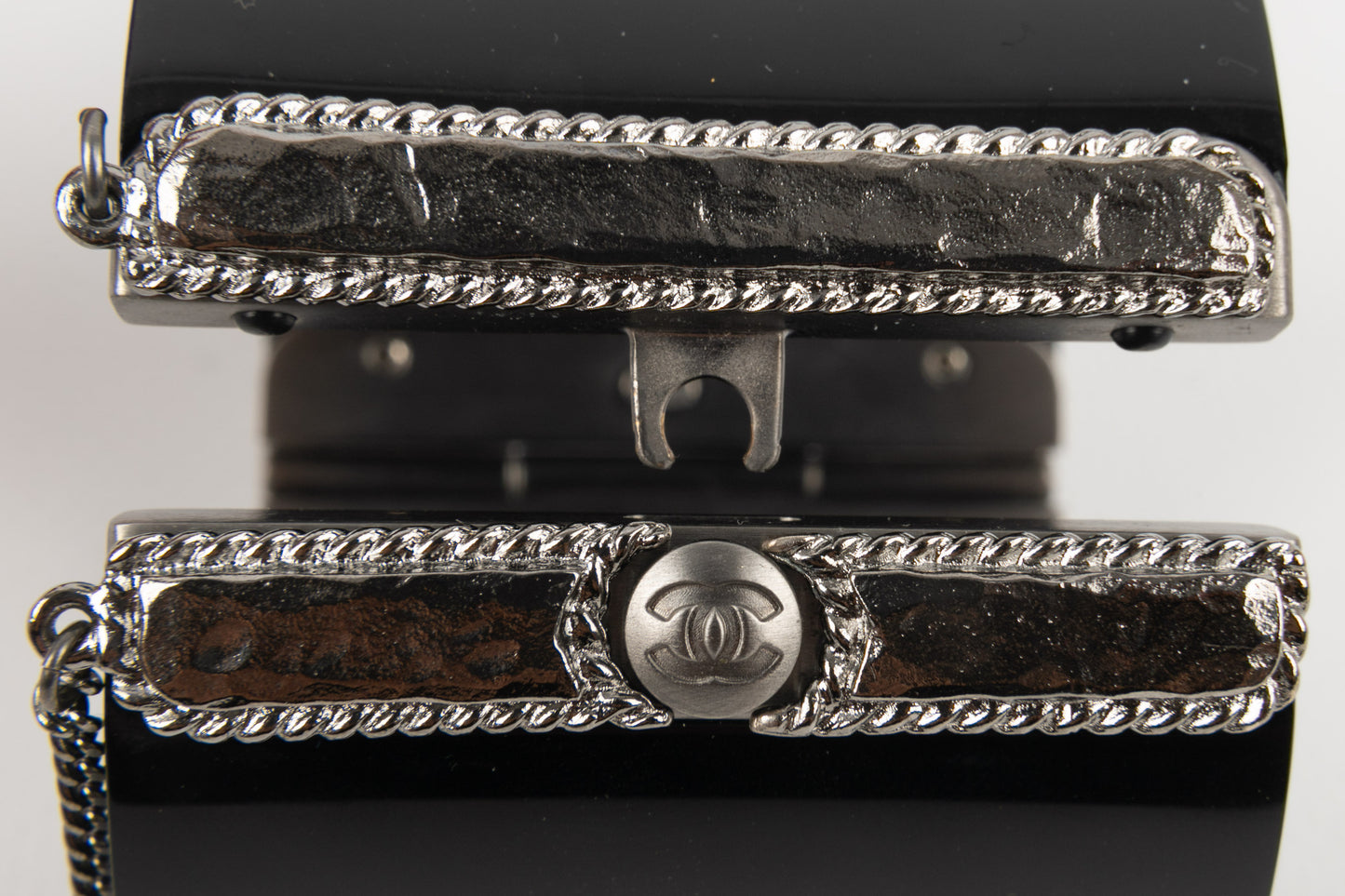 Bracelet manchette Chanel 