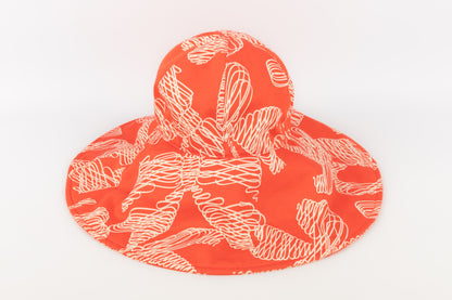 Chapeau orange Chanel