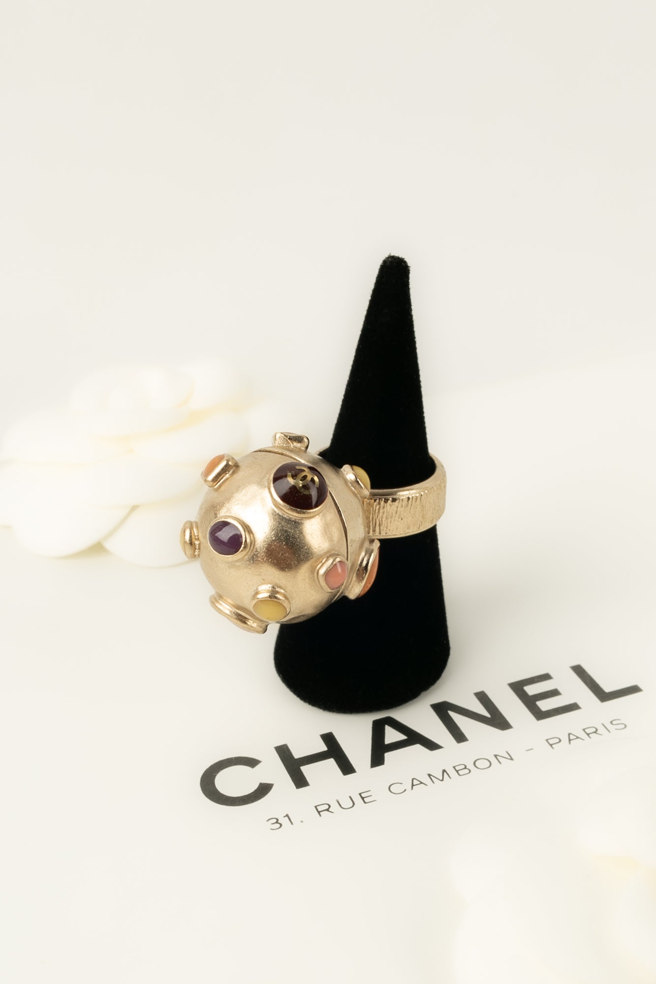 Chanel ring 2007