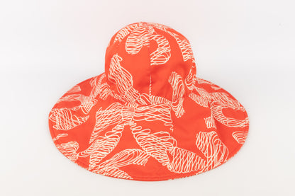 Chapeau orange Chanel