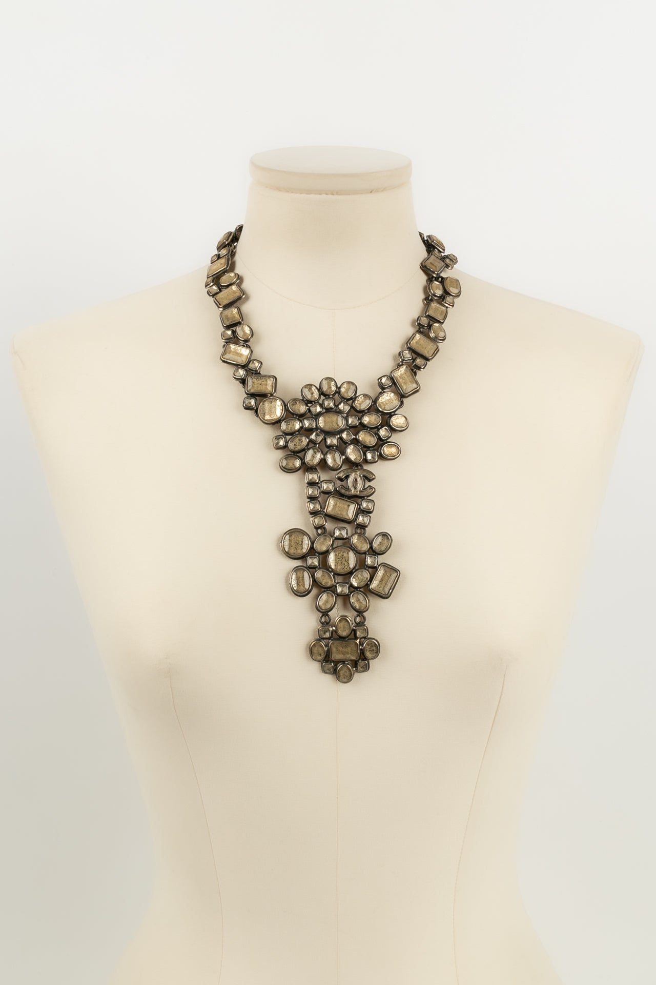 Collier plastron Chanel 2010