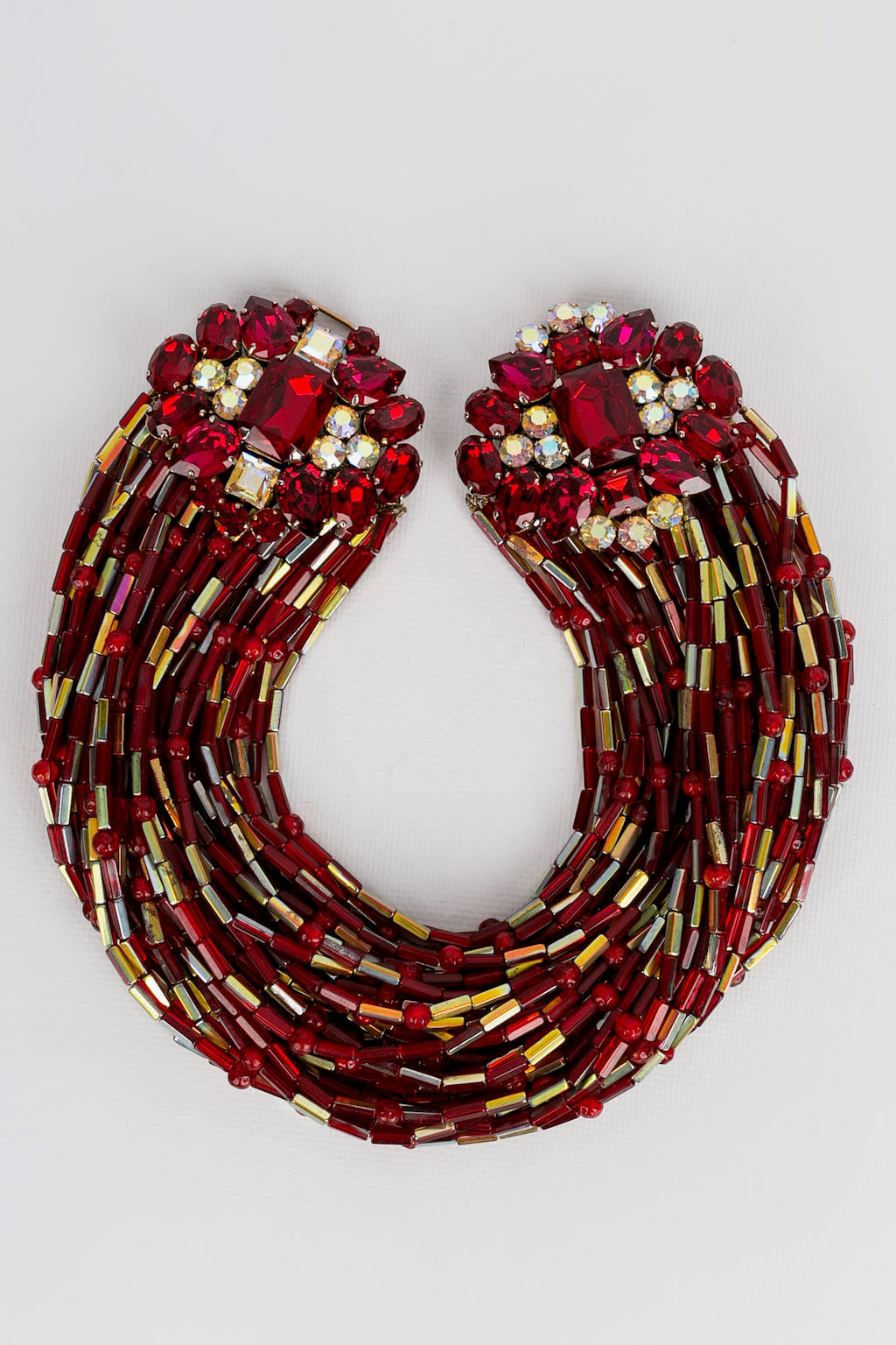 Collier de perles rouges Nina Ricci