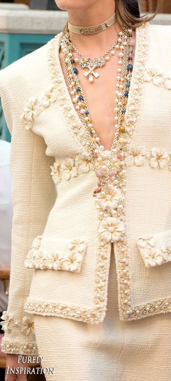 Broche "clés" Chanel 2017