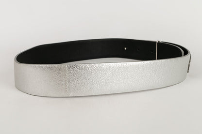 Ceinture argentée Chanel