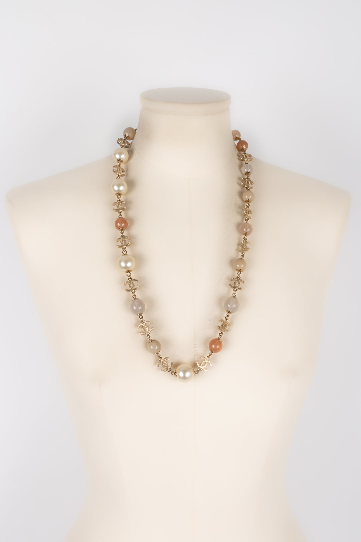 Collier de perles Chanel Automne 2015