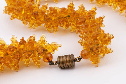 Collier en pâte de verre orange 1930s