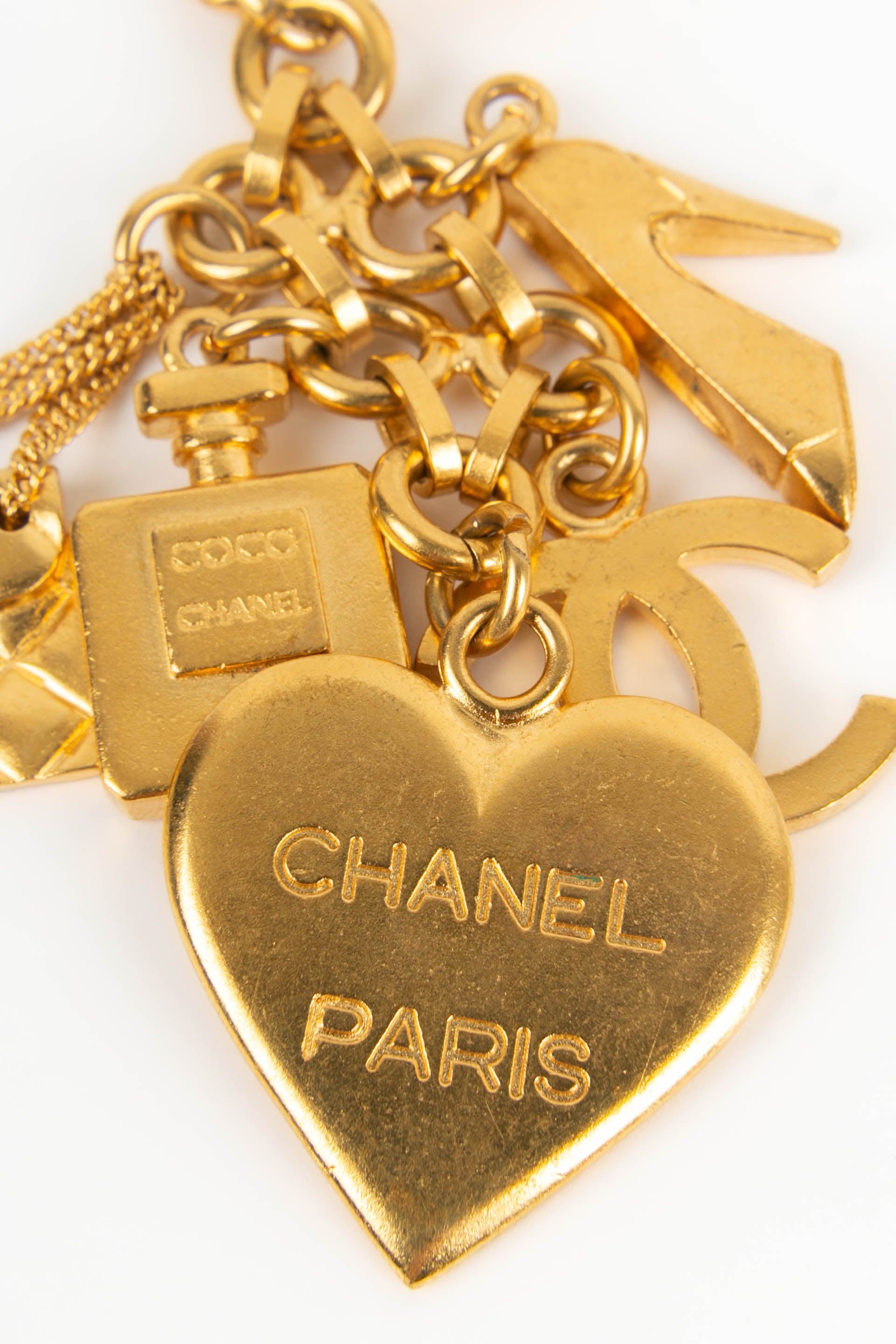 Broche charms Chanel 1995