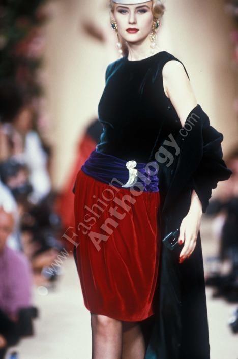 Robe Yves Saint Laurent Haute Couture 1990/91