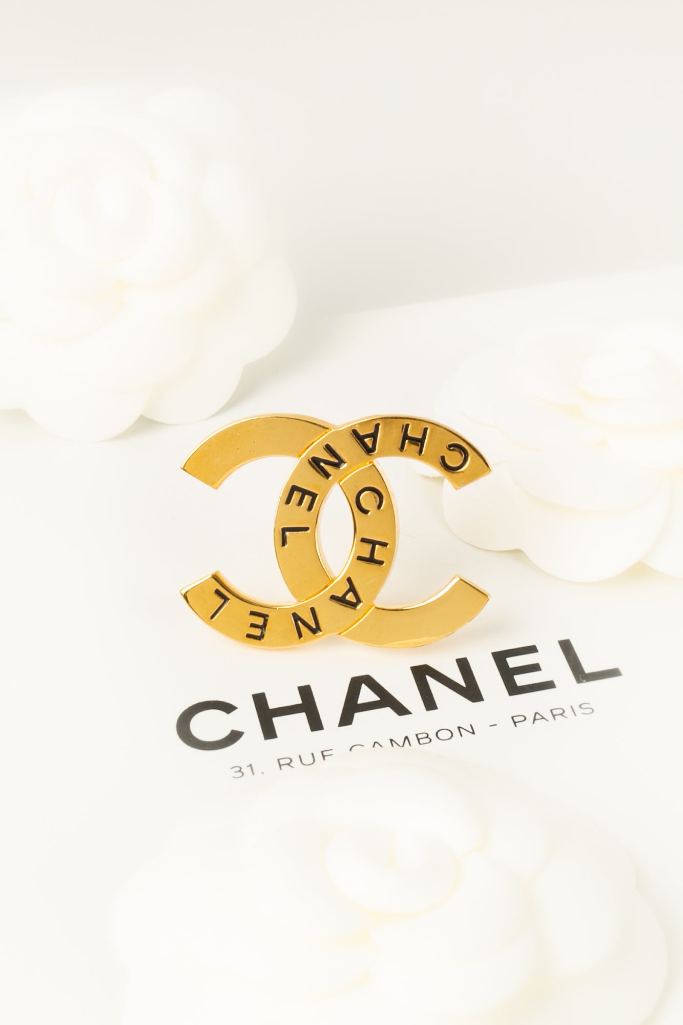 Broche cc Chanel 1998