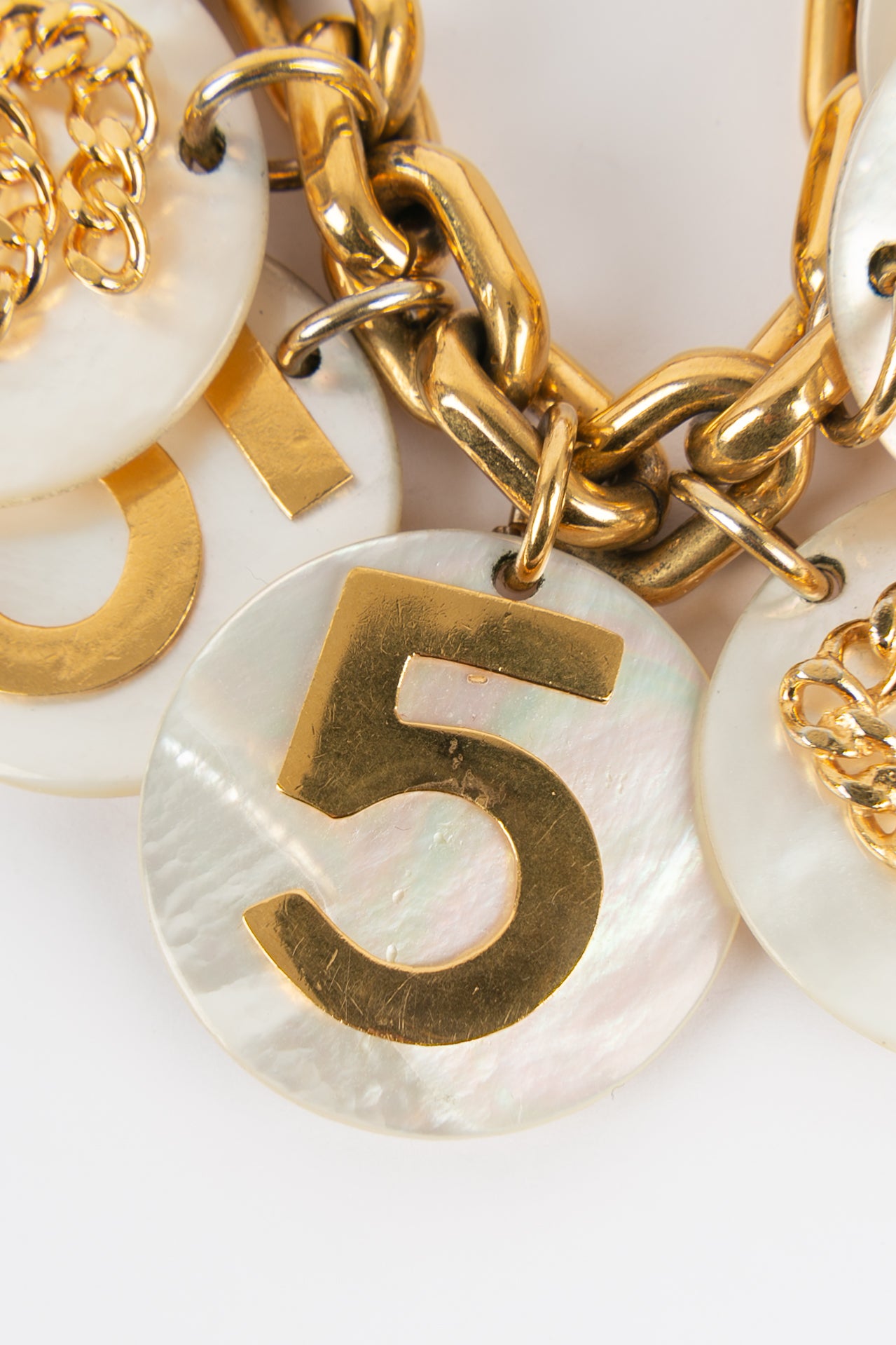 Bracelet charms Chanel