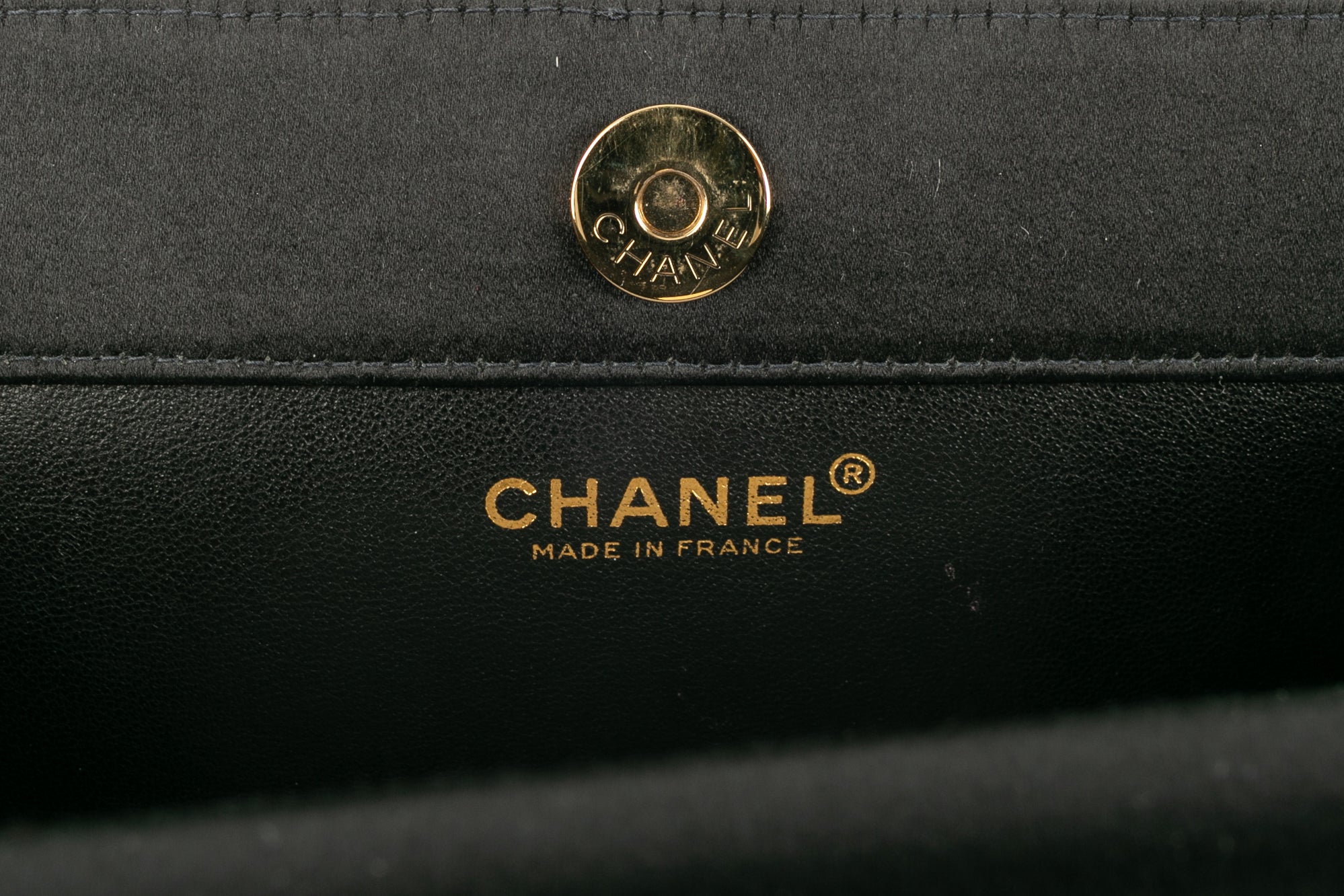 Chanel Large Black Patent CC Logo Duffle Bag with Strap 1C103a   Bagriculture